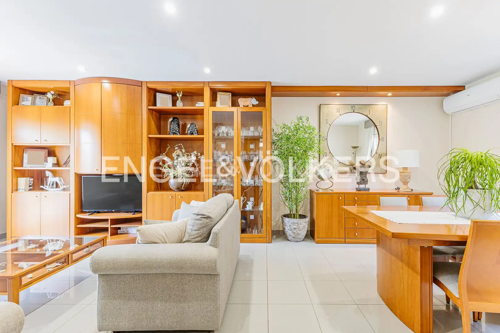 Living room of Houses for sale in Sant Vicenç Dels Horts  with Heating, Storage room and Swimming Pool