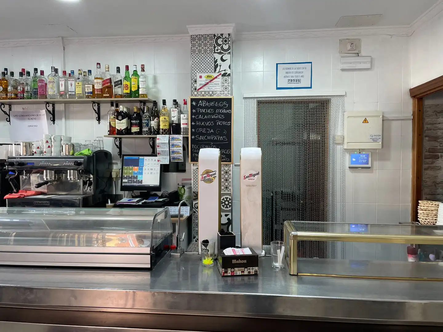 Locale commerciale in affitto a DE LAS FLORES, imagen 9