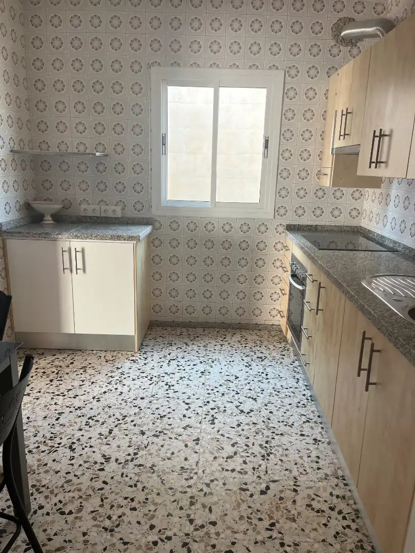 Cuina de Pis de lloguer en Málaga amb Aire condicionat, Calefacció i Terrassa