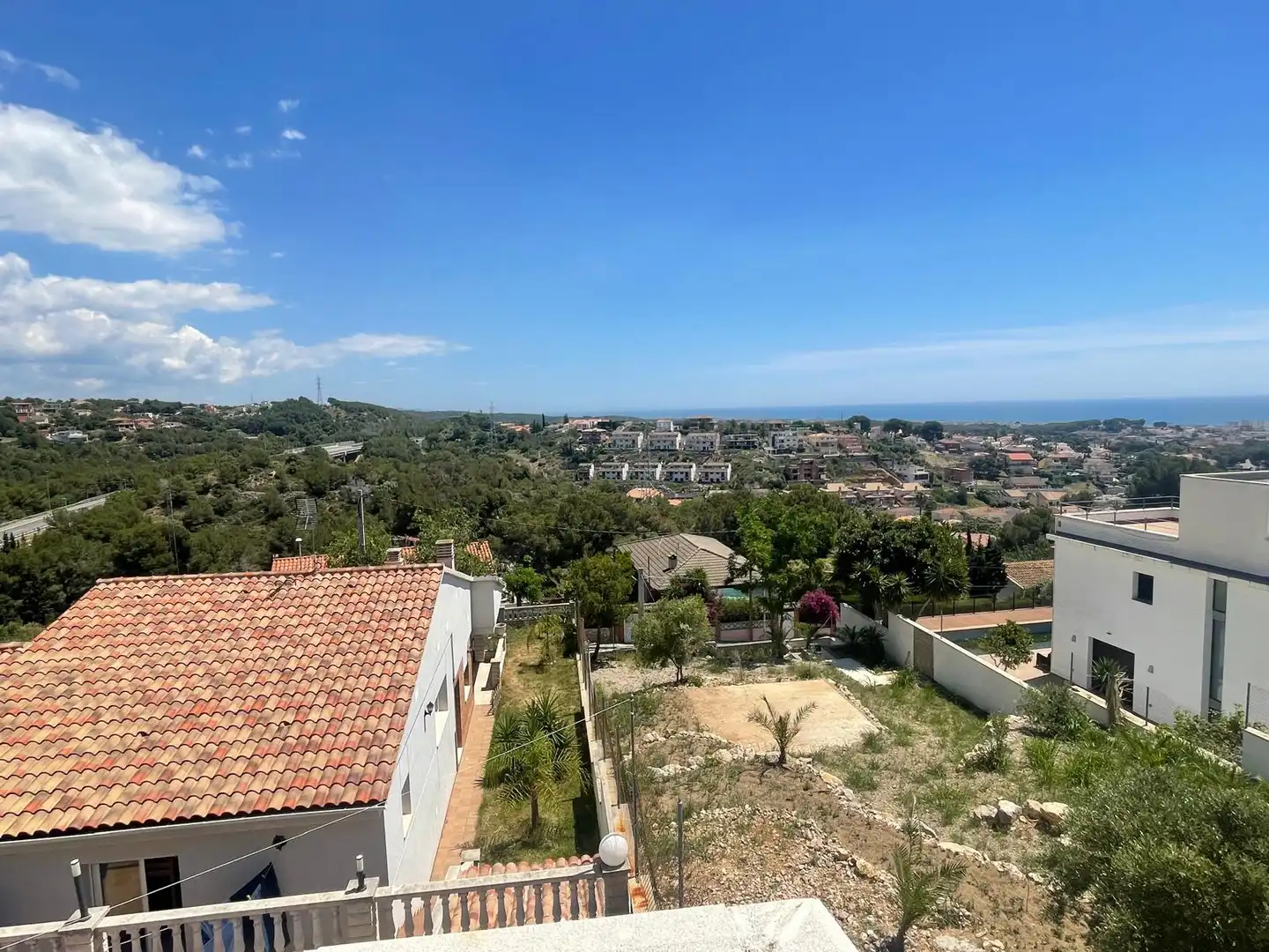 Vista exterior de Casa o chalet en venta en Calafell con Aire acondicionado, Jardín privado y Terraza