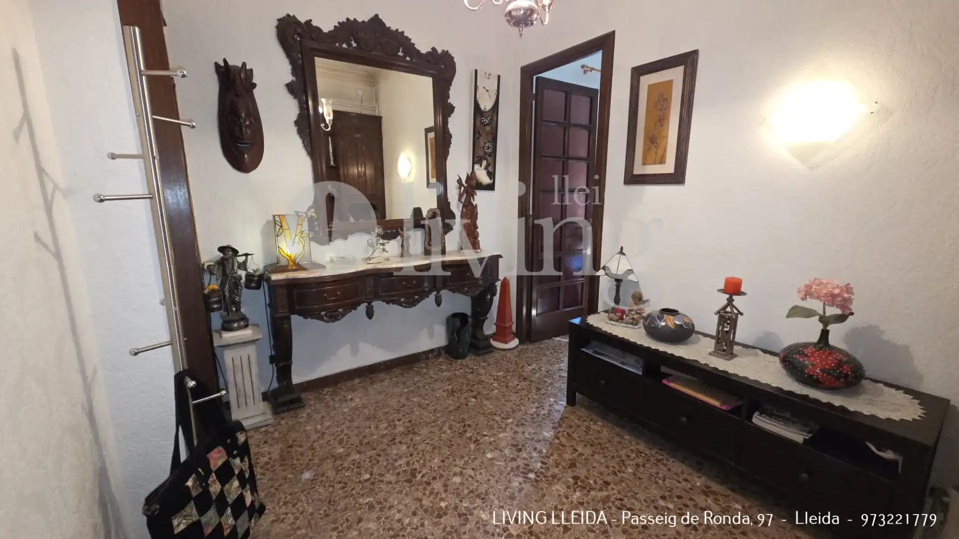 Sala d'estar de Pis en venda en Lleida amb Calefacció, Moblat i Balcó