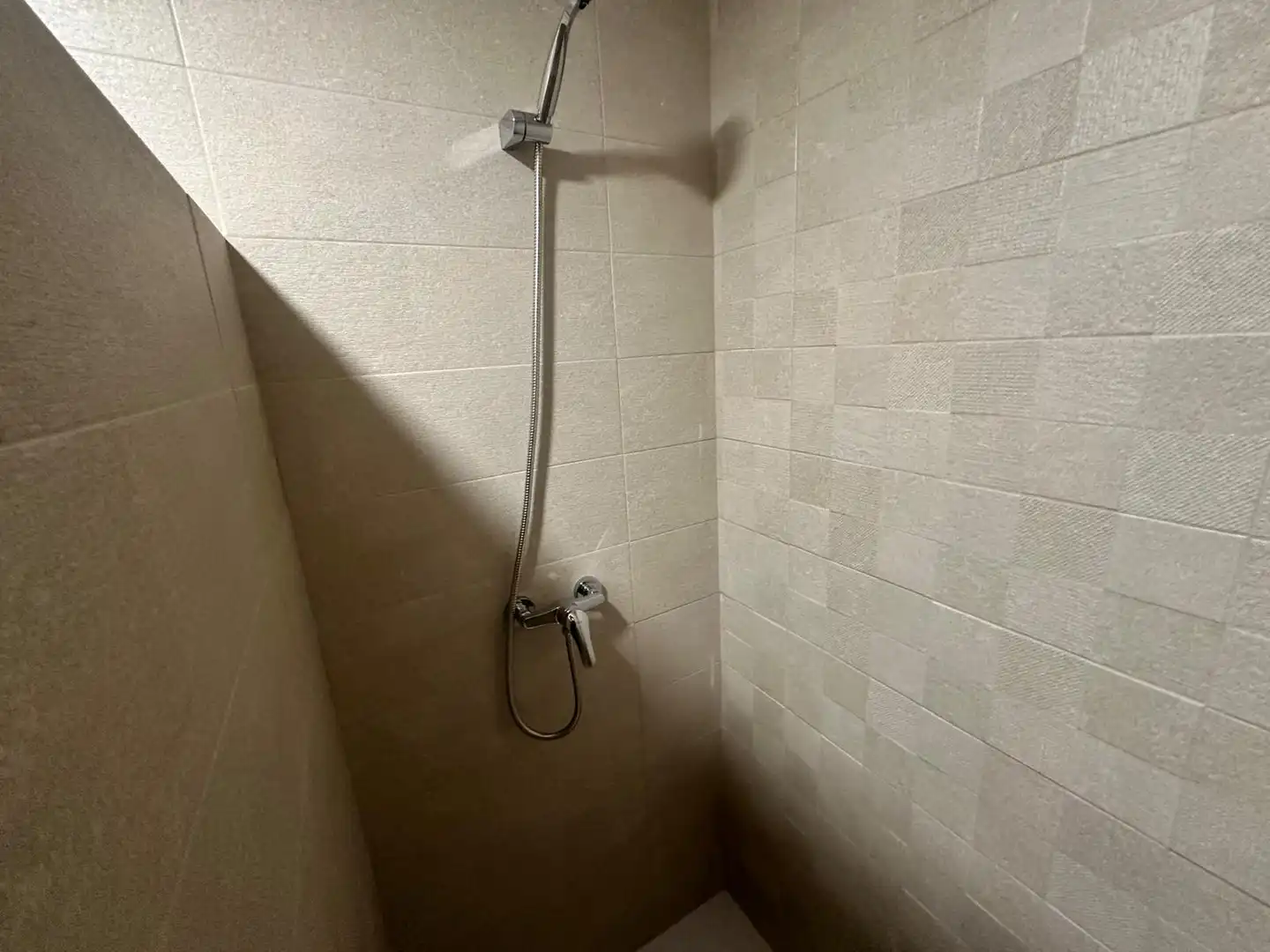 Badezimmer von Loft zur Miete in Jaén mit Möbliert, Waschmaschine und Mikrowelle