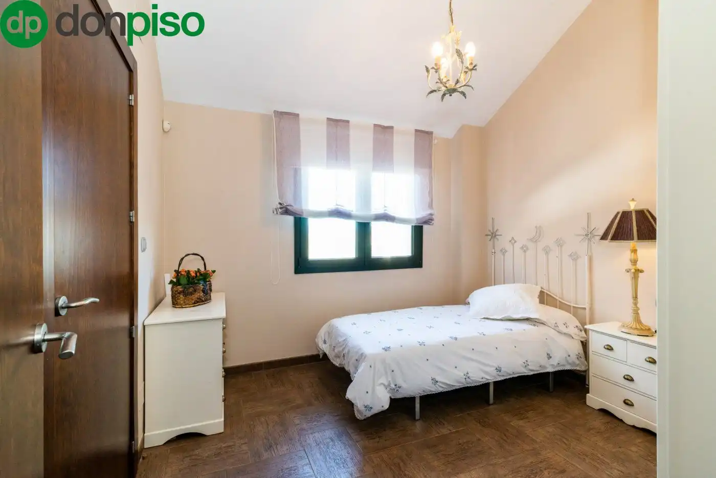 Habitación de Casa o chalet en venta en Albolote con Jardín privado, Terraza y Trastero