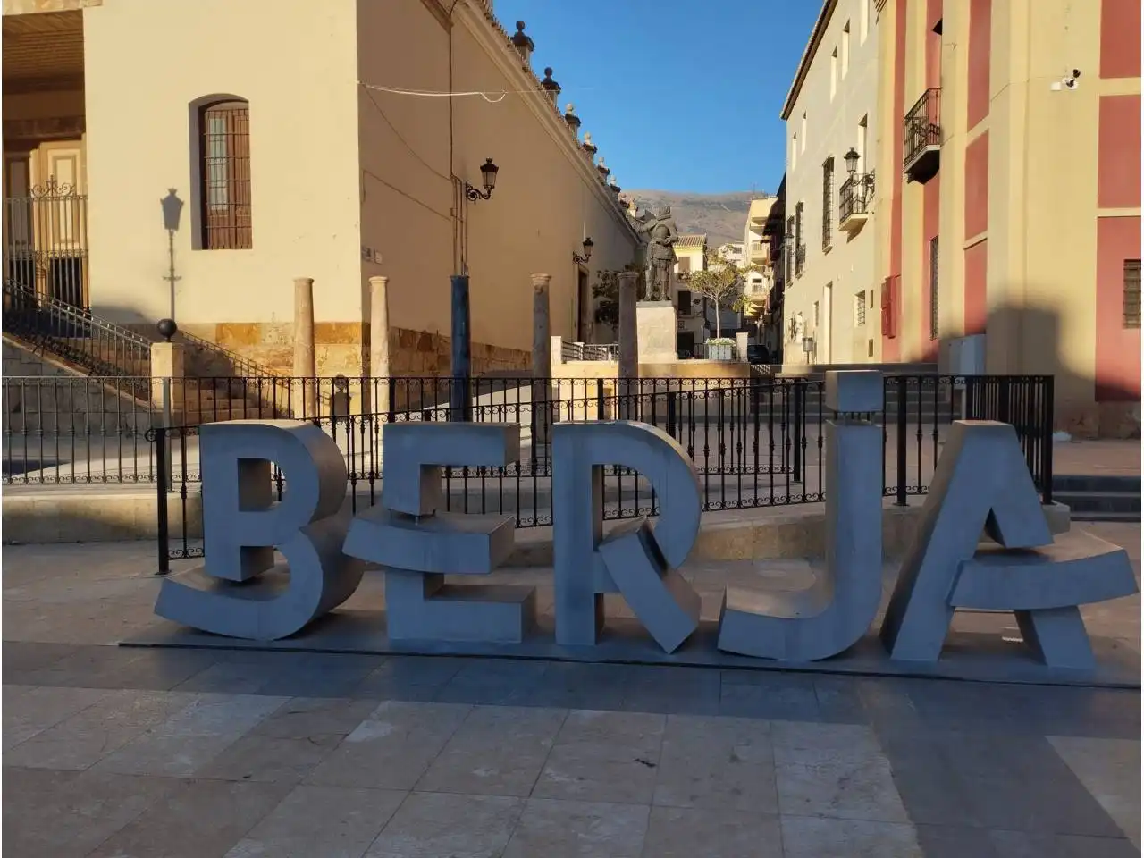 Vista exterior de Pis en venda en Berja amb Aire condicionat i Calefacció