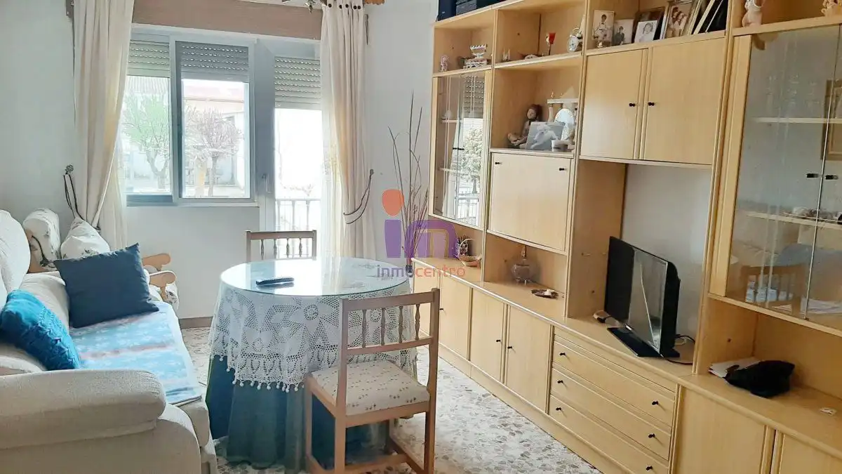 Sala de estar de Casa o chalet en venta en Almuradiel con Balcón