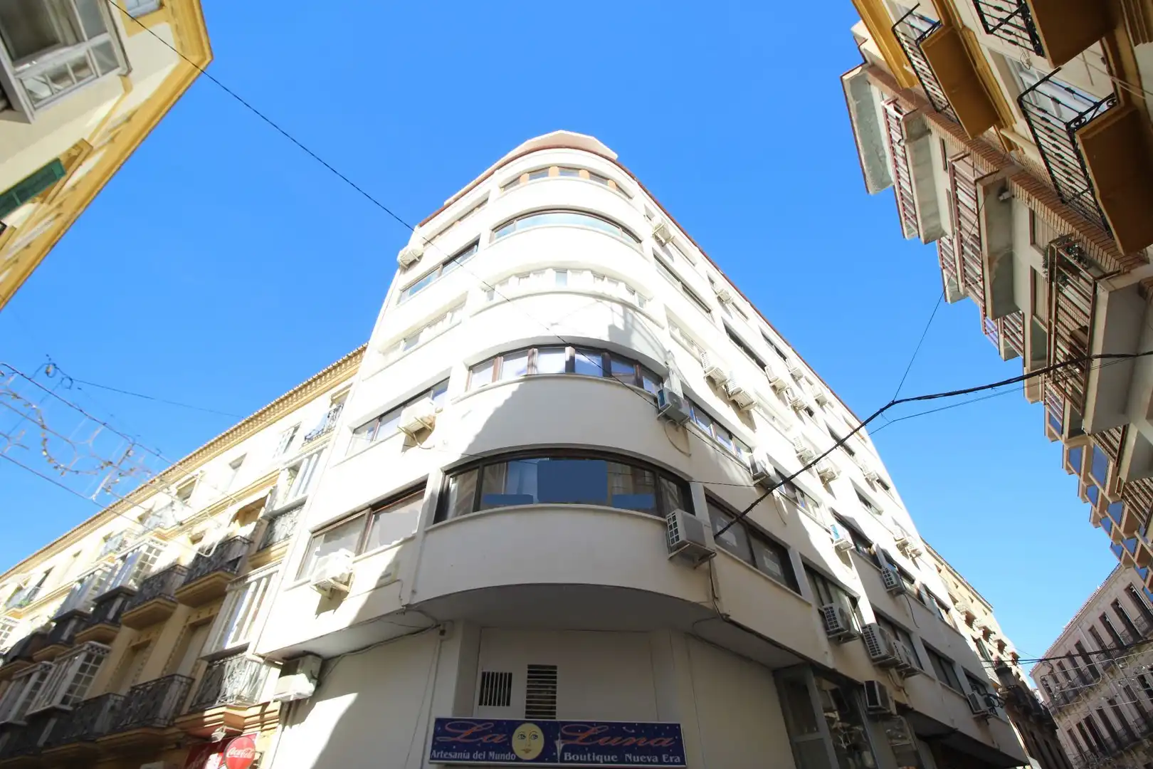 Ufficio con ascensore in affitto a COMEDIAS