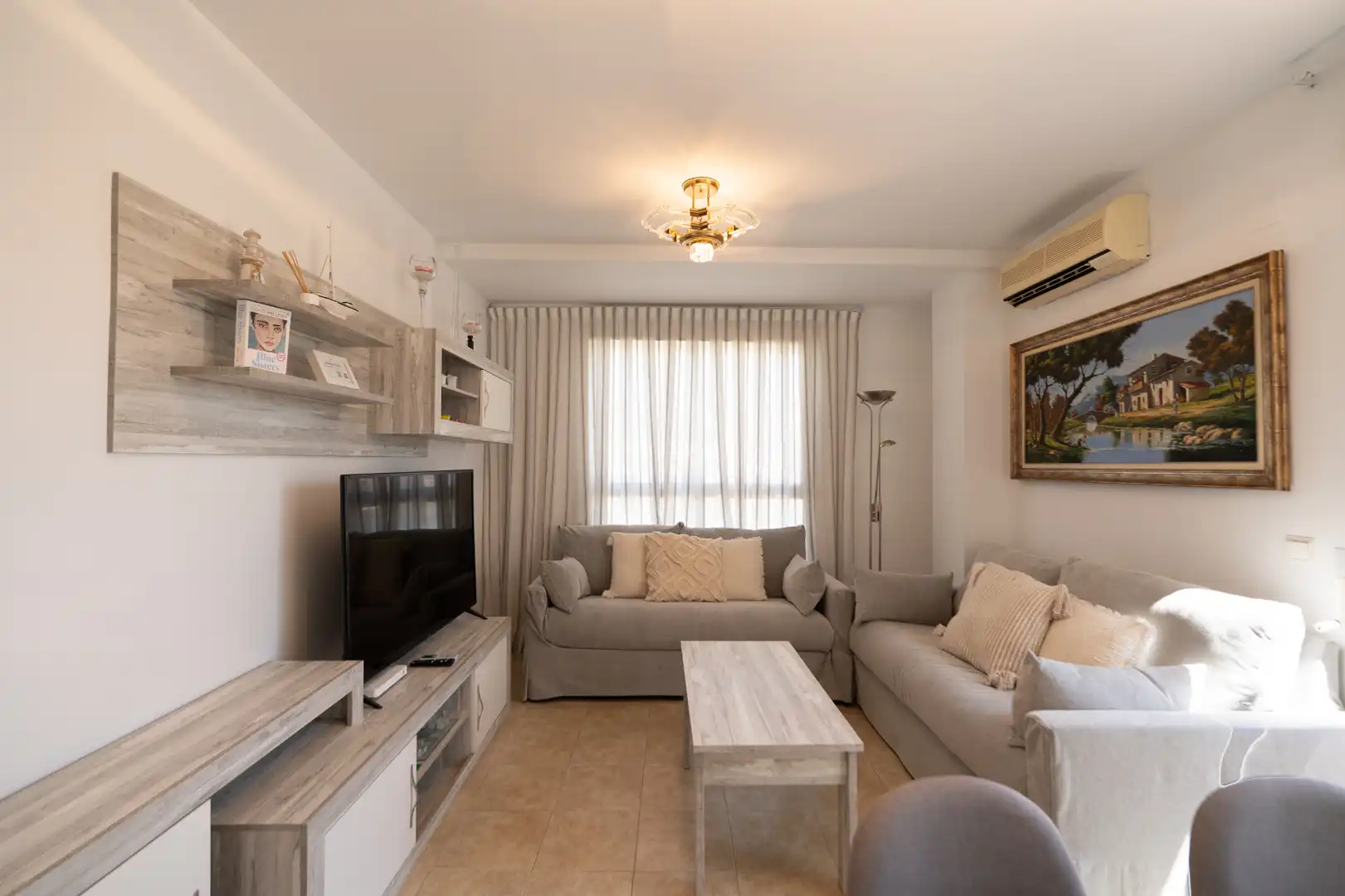 Apartments for rent in Carrer Venecia, 28, Montañar - El Arenal