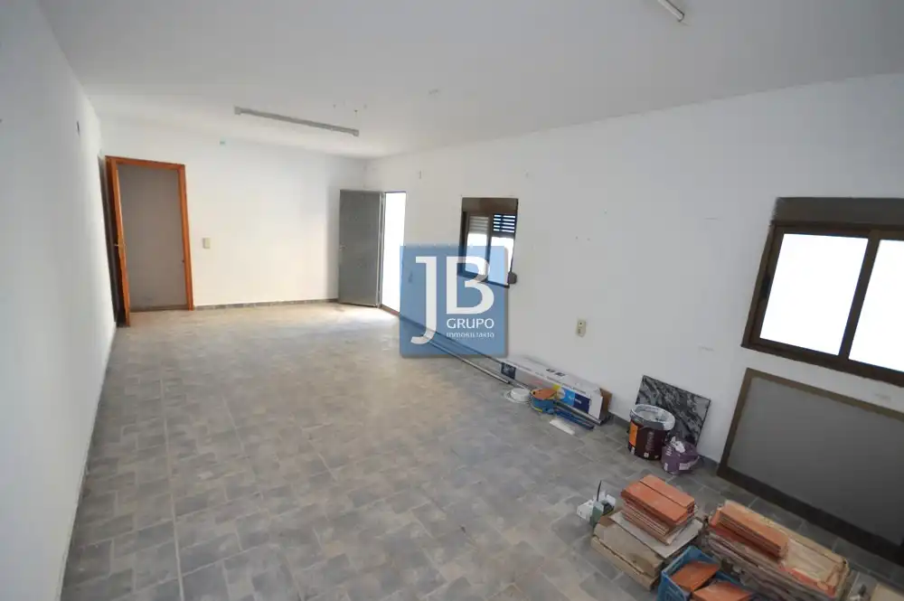 Casa adosada en venda en L'Alcúdia de Crespins amb Terrassa, Moblat i Forn