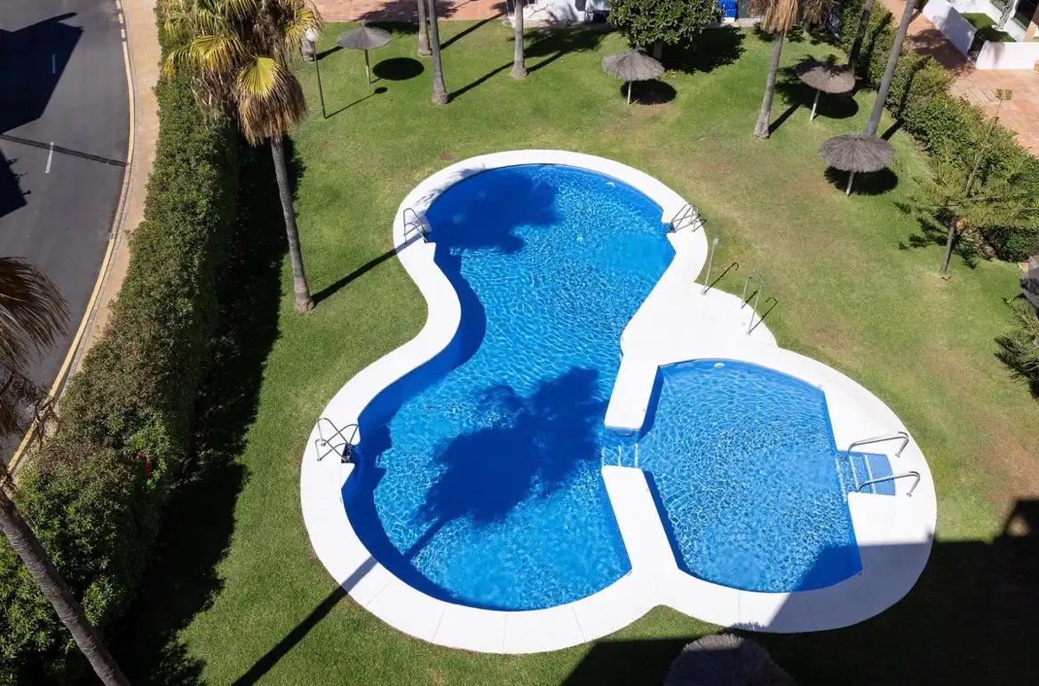 Ático con piscina en venta en Lugar Urbanizacion Riviera Andaluza, imagen 19
