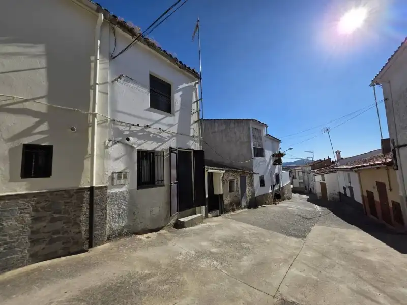 Exterior view of Houses for sale in Mirabel  with Private garden
