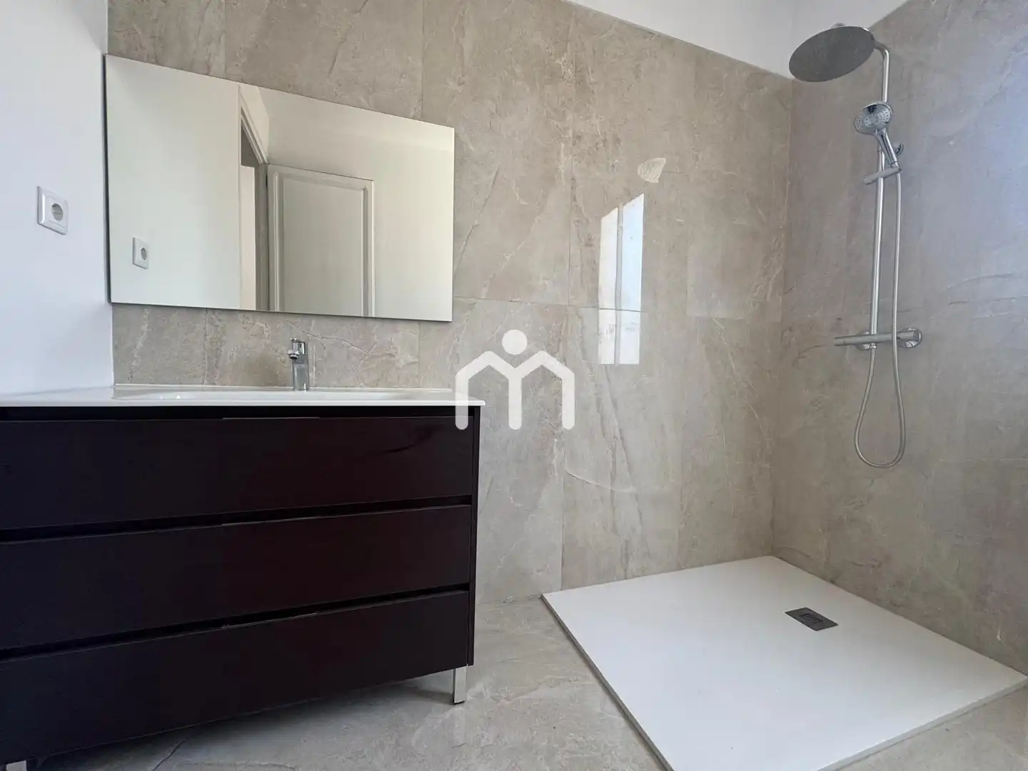 Detached homes for sale in Centre