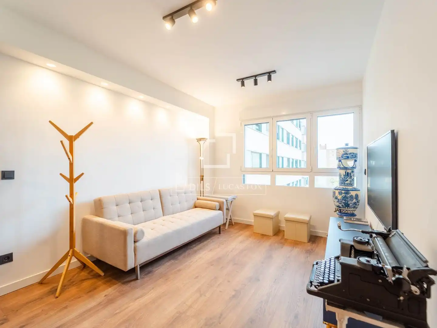 Flat for rent in Ciutat de les Ciències i de les Arts - Justicia