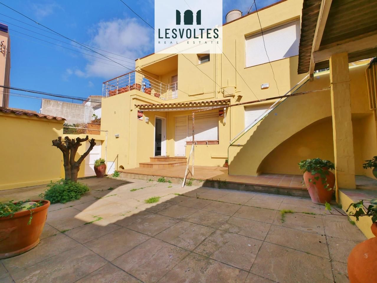 Vista exterior de Casa o xalet en venda en Palafrugell amb Calefacció, Jardí privat i Terrassa