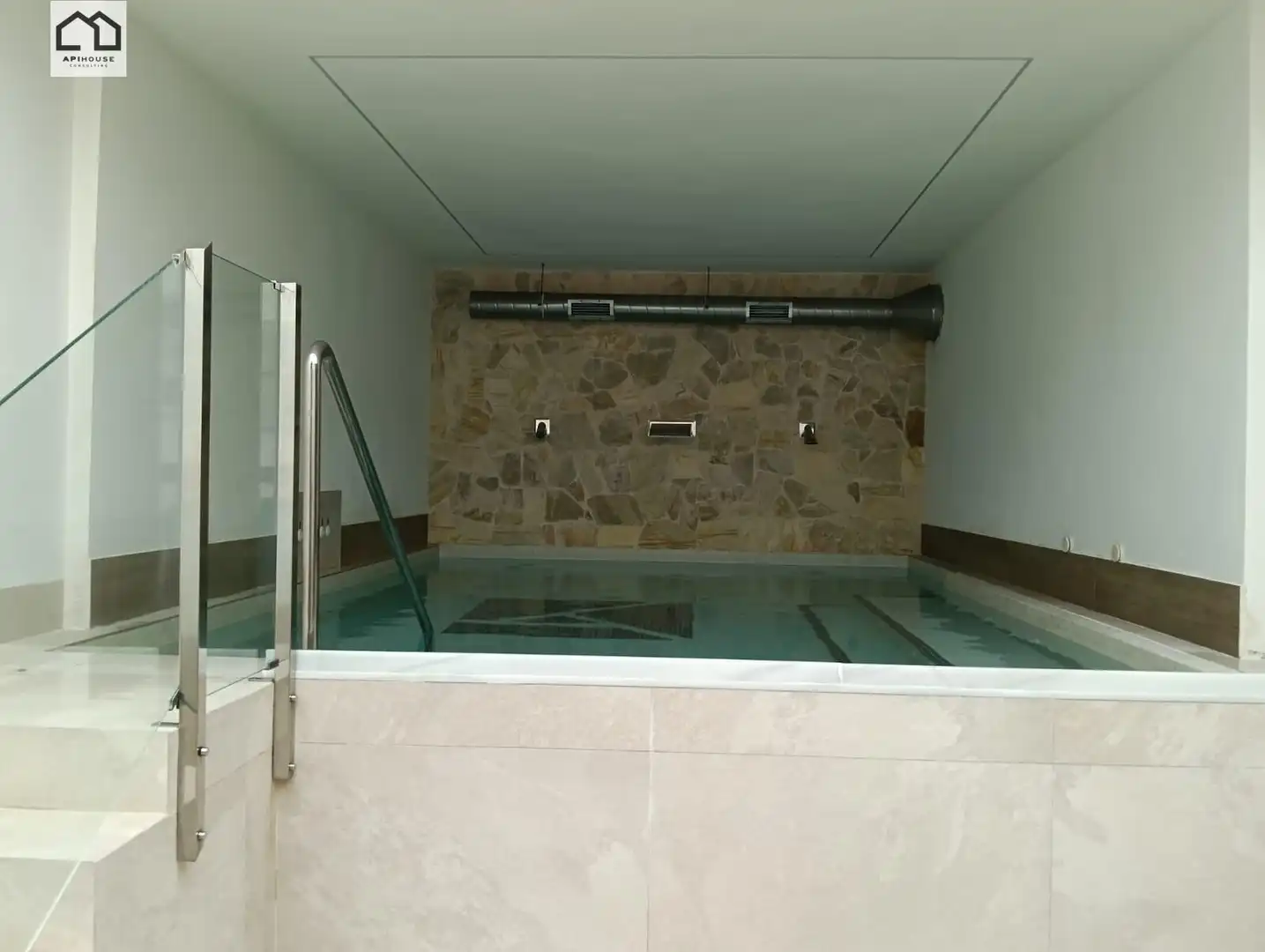 Piscina de Casa o xalet en venda en Guardamar del Segura amb Aire condicionat, Jardí privat i Terrassa