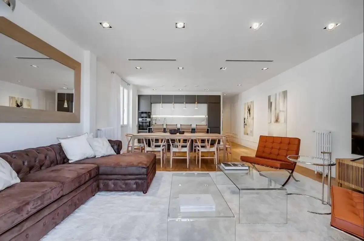 Sala de estar de Piso de alquiler en Madrid con Aire acondicionado, Calefacción y Terraza