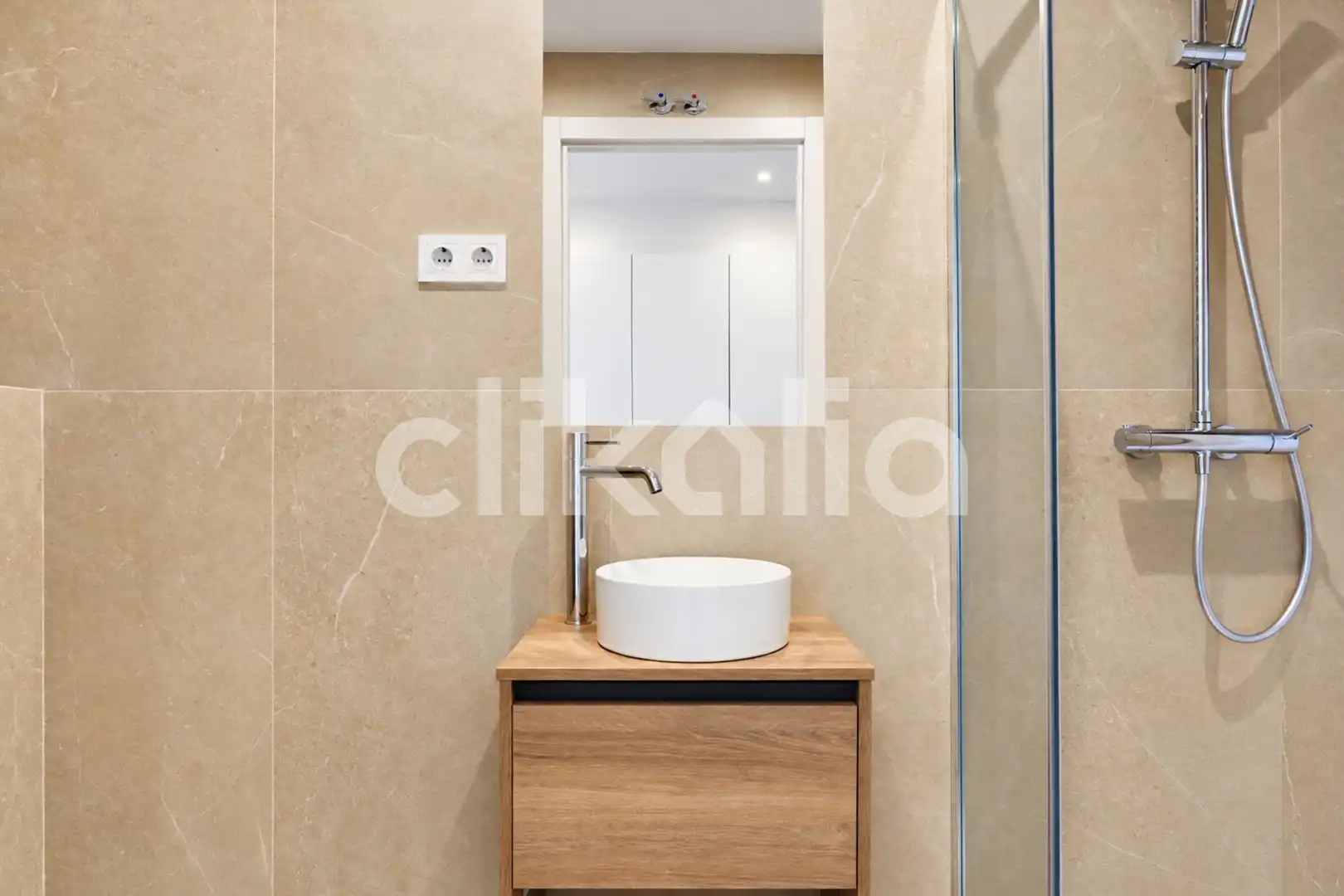 Badezimmer von Wohnung zum Verkauf in Barrio de Salamanca