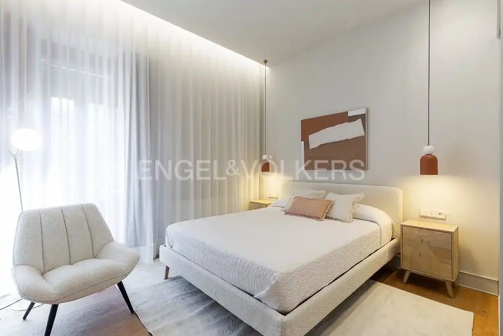 Habitación de Ático de alquiler en Valencia con Aire acondicionado, Calefacción y Terraza