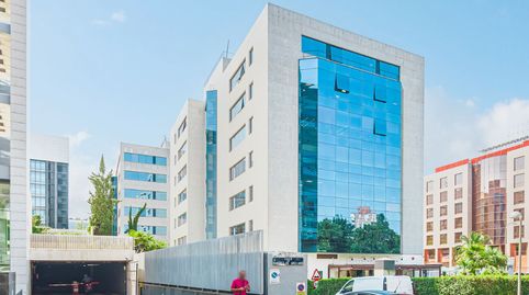 Foto 3 de Oficina de alquiler en Calle de Torrelaguna, San Juan Bautista, Madrid Capital