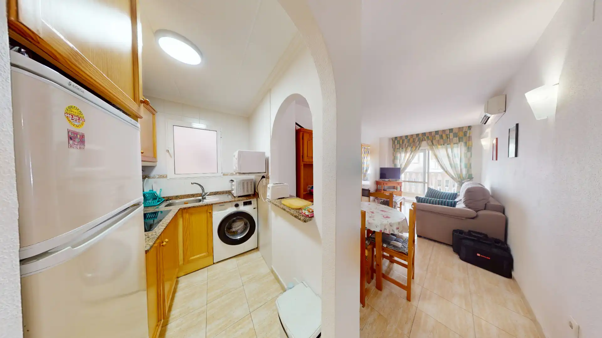 Cuina de Pis en venda en Torrevieja amb Aire condicionat, Terrassa i Moblat