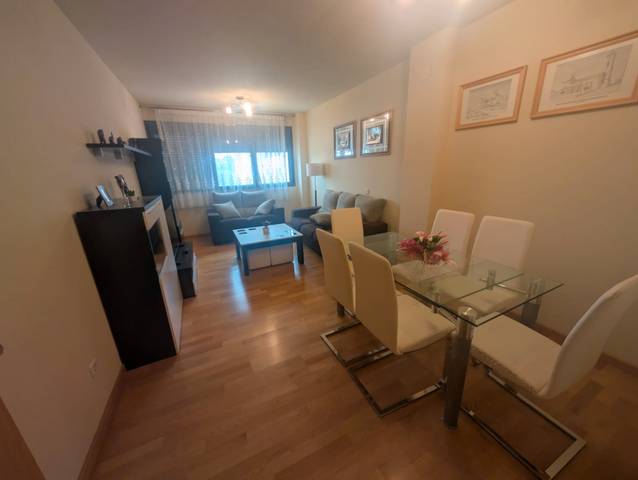 Piso en Alquiler en Calle Argamasilla de Alba en Nuevo Hospital