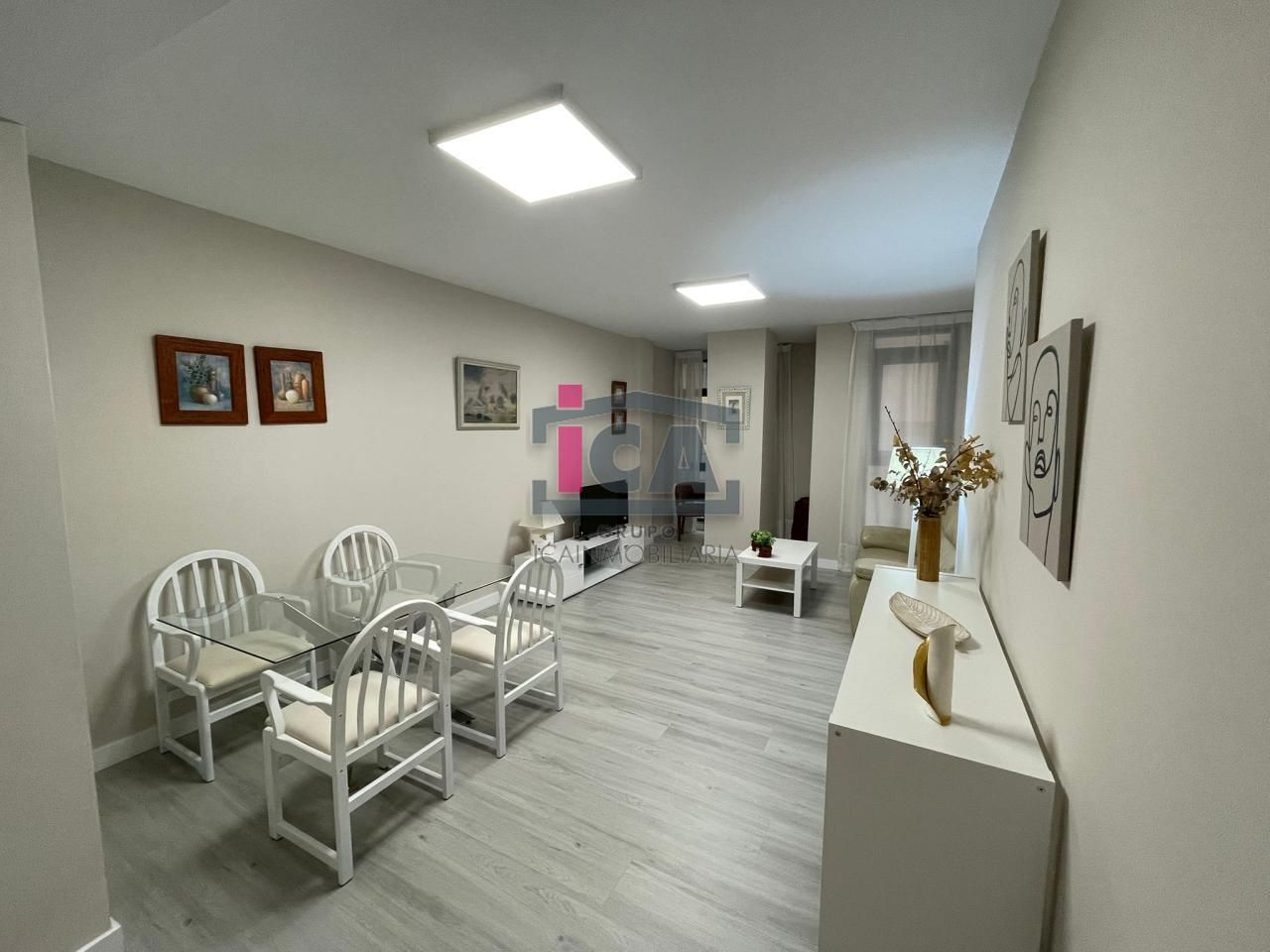 Living room of Flat to rent in Cáceres Capital  with Air Conditioner, Heating and Furnished