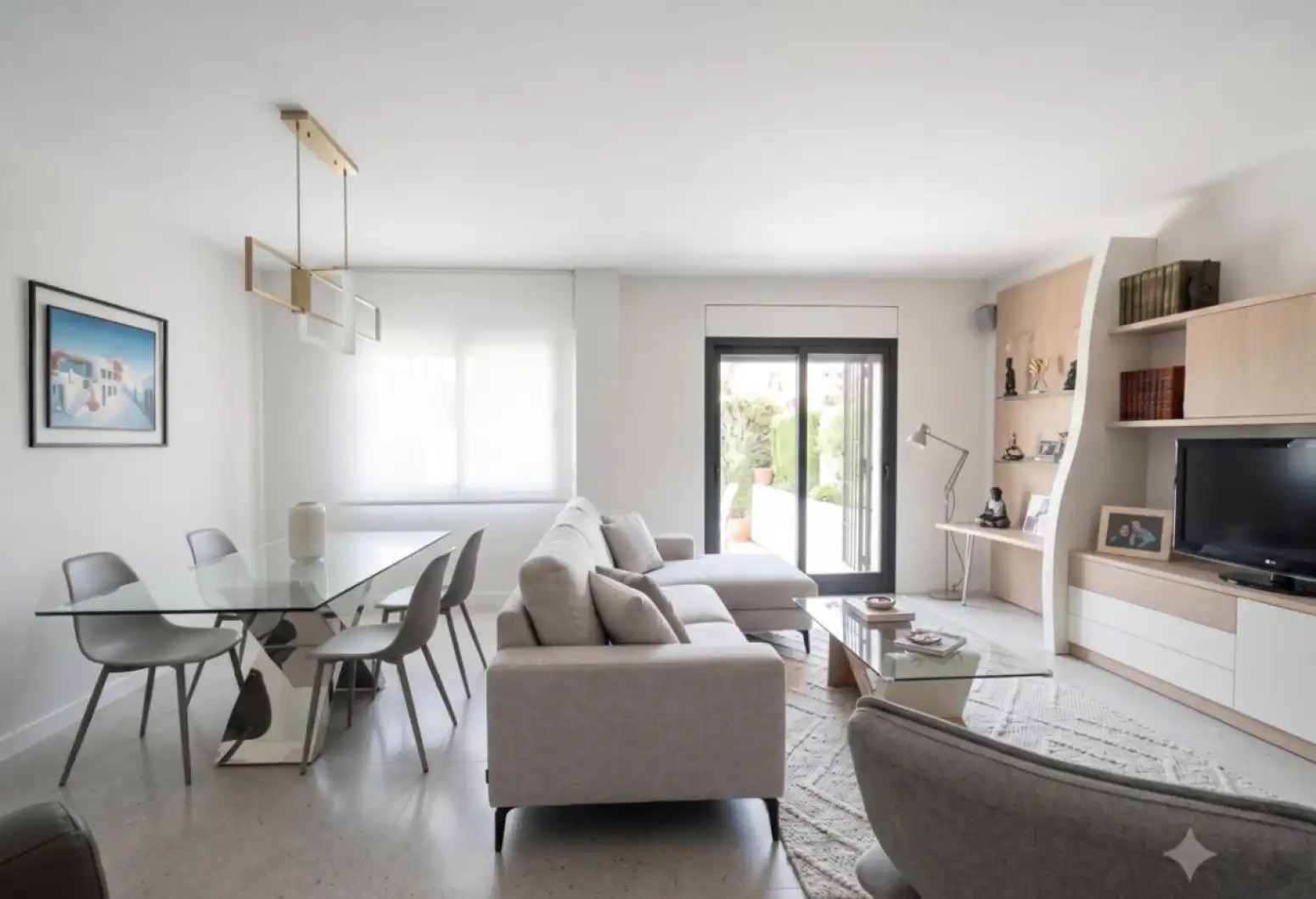 Sala d'estar de Casa adosada en venda en Vilassar de Mar amb Jardí privat, Terrassa i Piscina