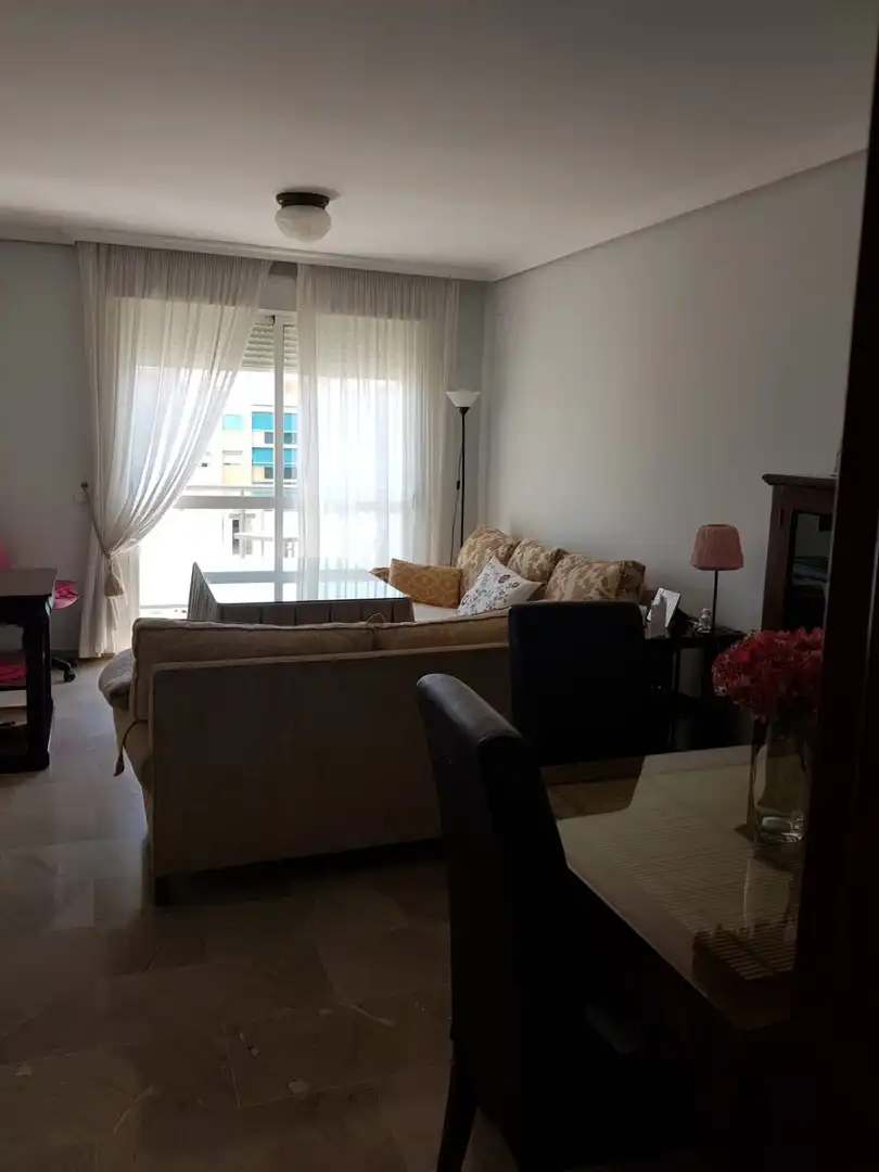 Sala d'estar de Pis de lloguer en Córdoba amb Aire condicionat, Calefacció i Jardí privat