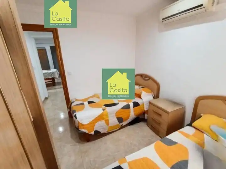 Dormitori de Casa o xalet en venda en Albacete amb Aire condicionat, Jardí privat i Traster