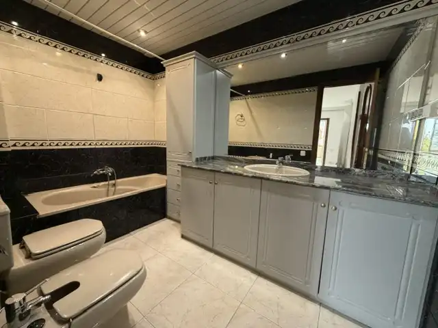 Baño de Piso en venta en Riudoms con Calefacción y Balcón