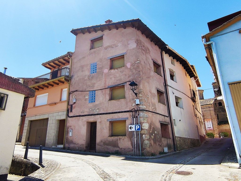 Vista exterior de Casa o xalet en venda en La Puebla de Castro