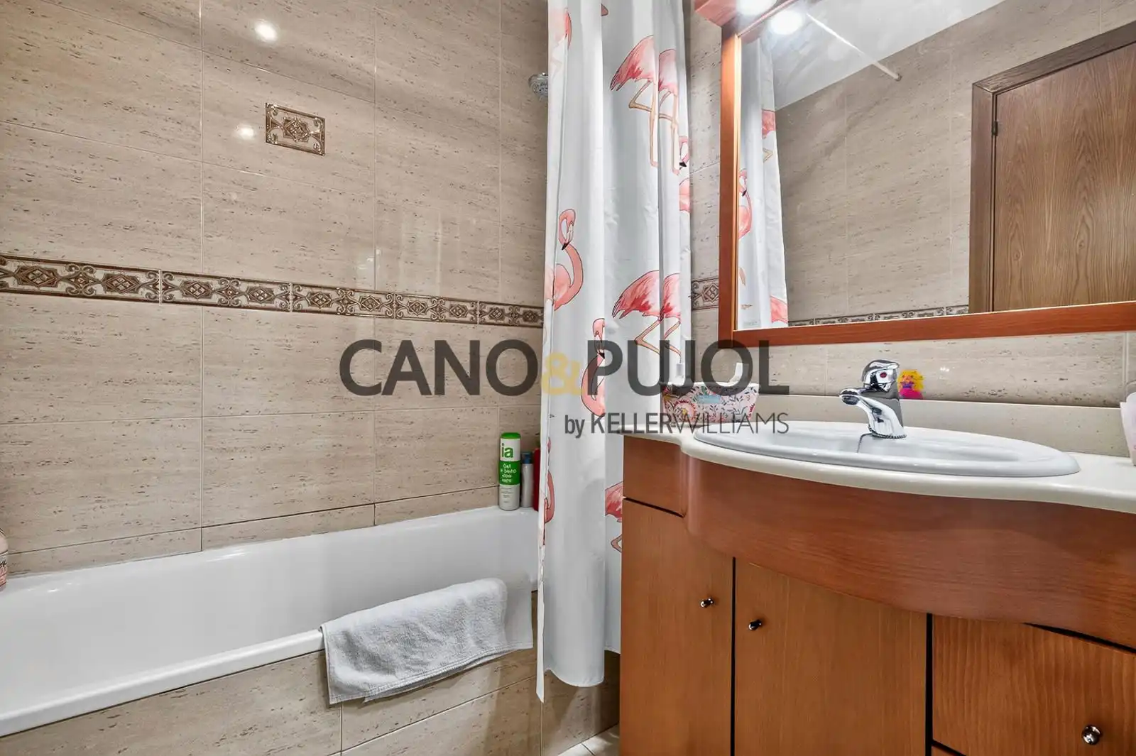 Bany de Casa o xalet en venda en Parets del Vallès amb Aire condicionat, Calefacció i Jardí privat