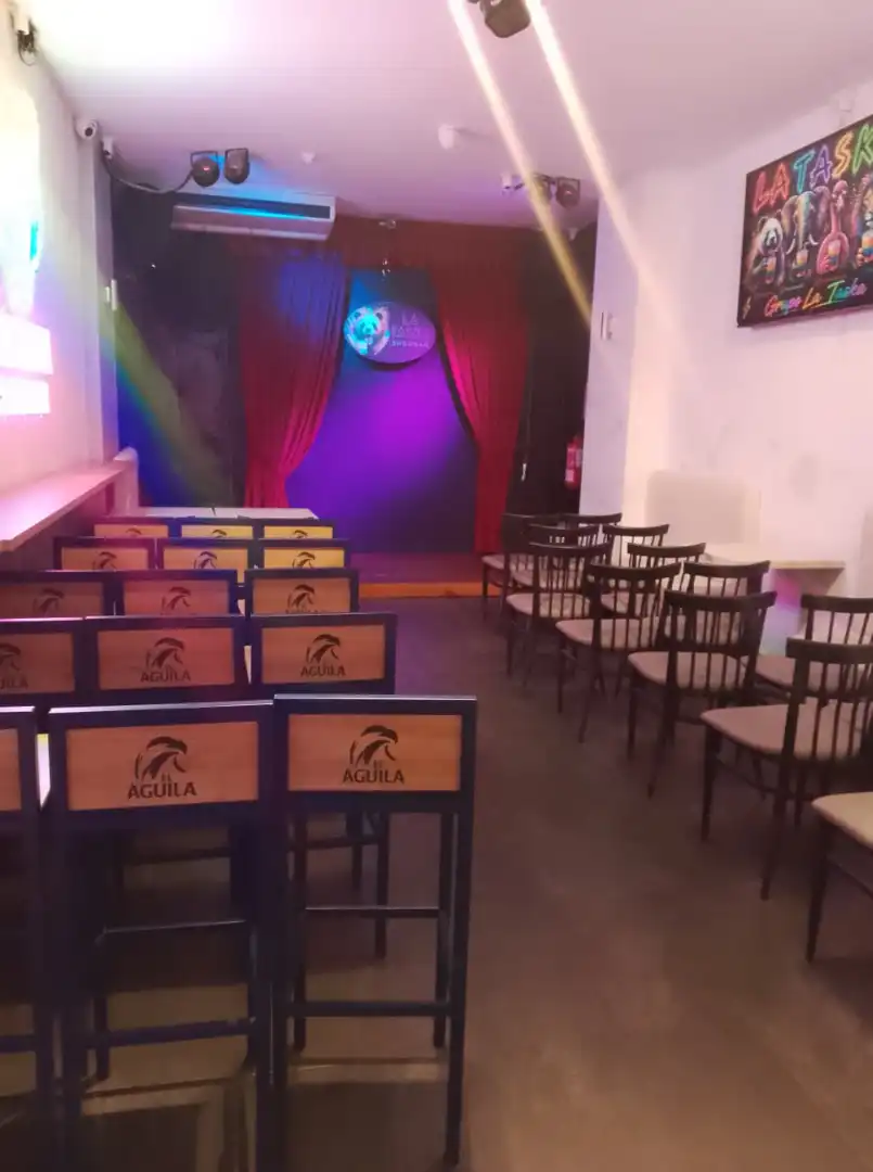 Local comercial en traspàs a Carrer de Casanova 210, imagen 14