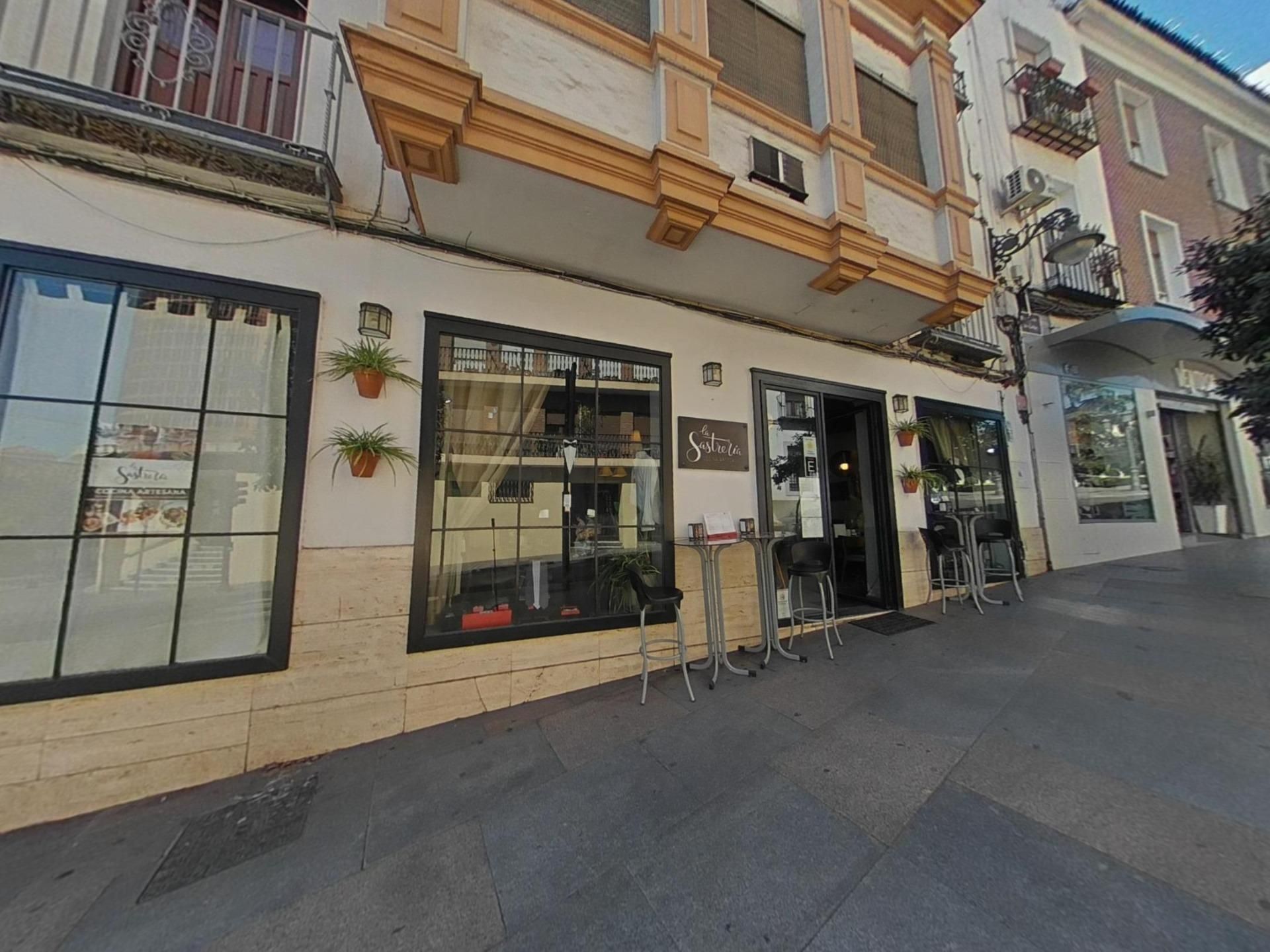 Premises to rent in  Córdoba Capital  with Air Conditioner and Furnished