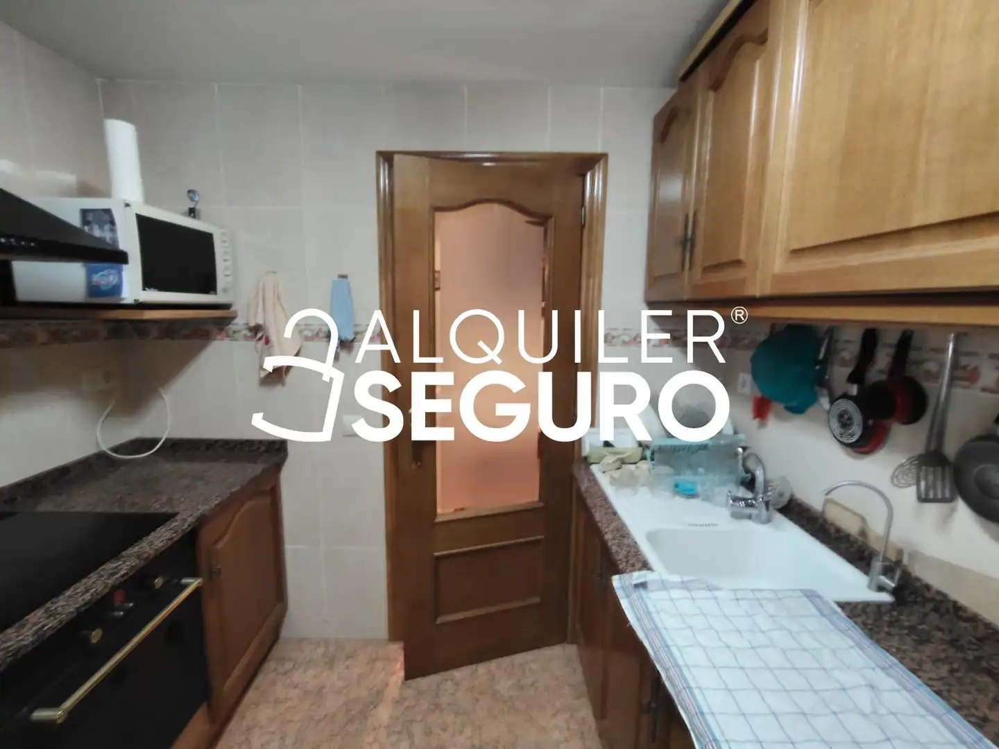 Cocina de Piso de alquiler en Chelva con Aire acondicionado, Trastero y Amueblado
