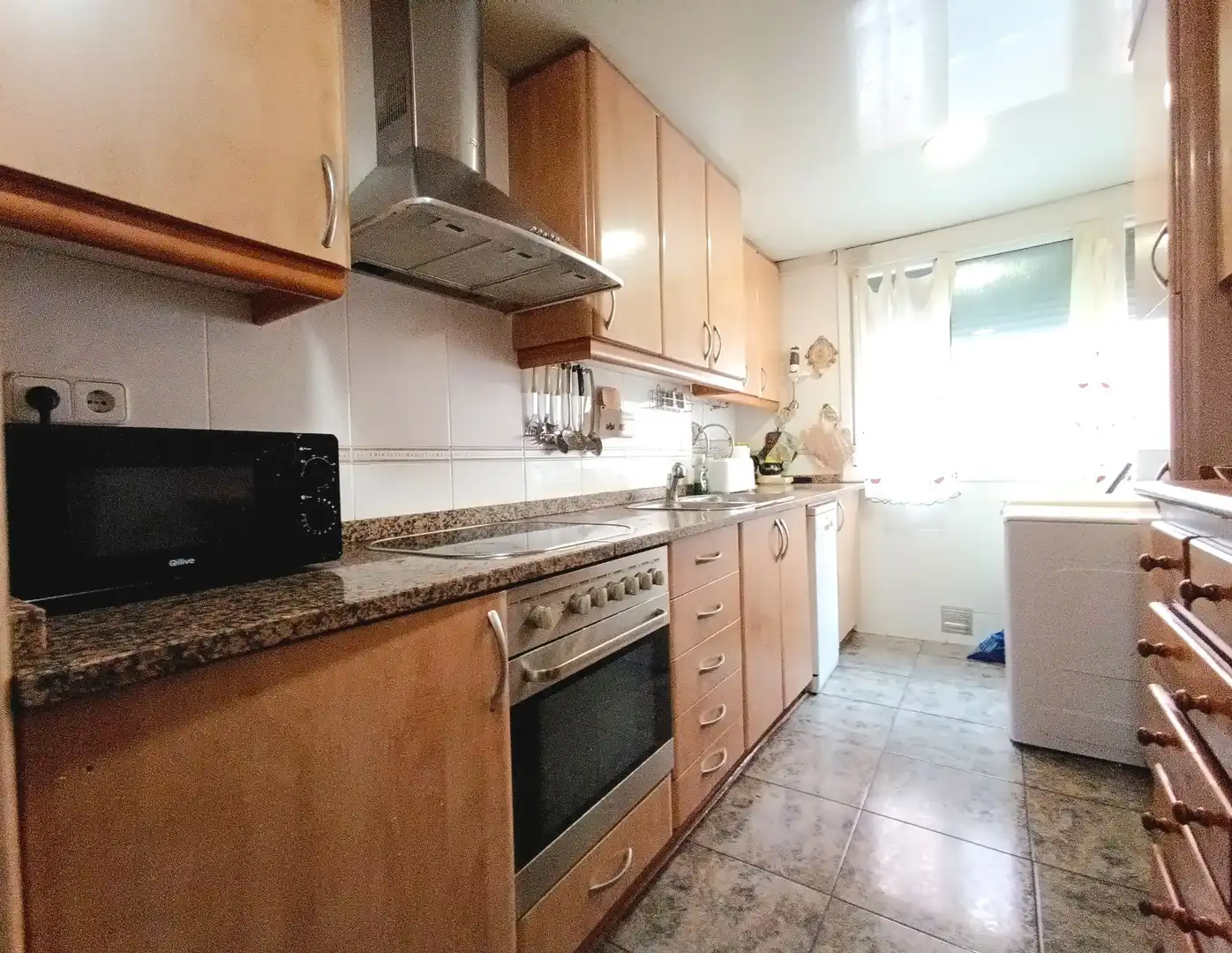 Cocina de Piso en venta en Badalona con Calefacción