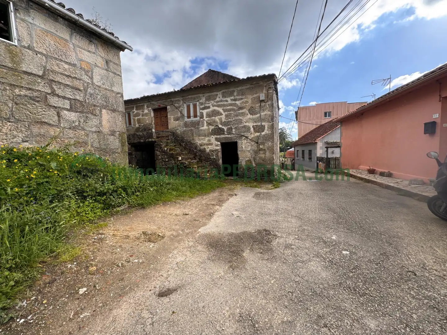 Vista exterior de Casa o xalet en venda en Poio