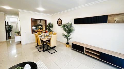 Foto 4 de Casa adosada en venda a Avenida San Francisco, 10, Los Cristianos, Santa Cruz de Tenerife