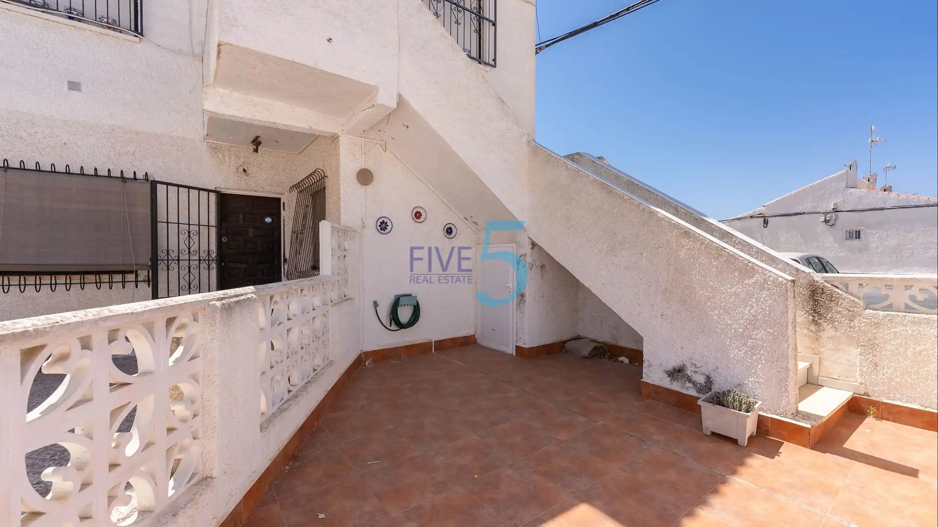 House with terrace for sale in Zona Carrefour - Urbanizaciones, imagen 2