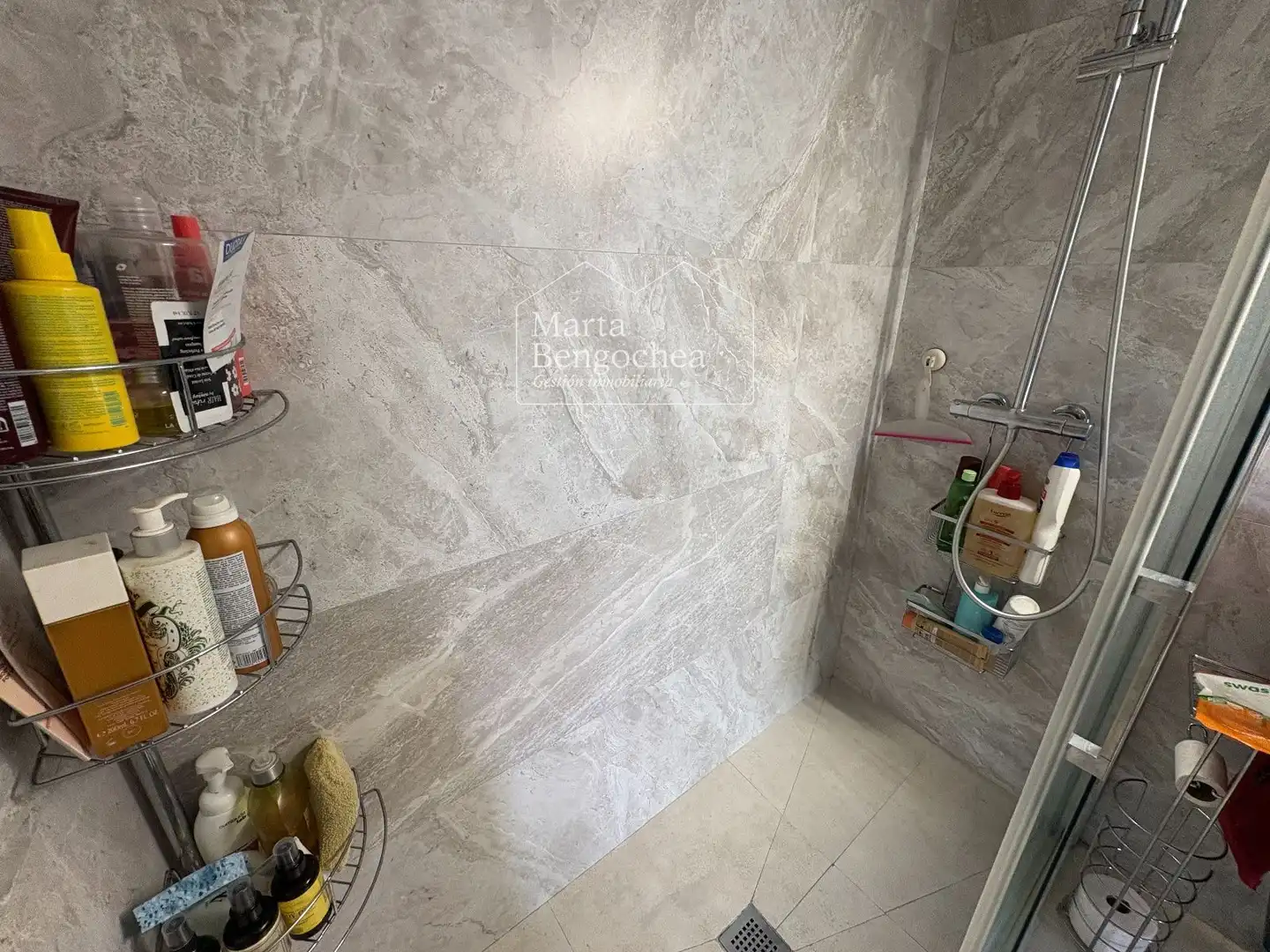 Bathroom of Flat for sale in Vitoria - Gasteiz  with Heating, Terrace and Storage room