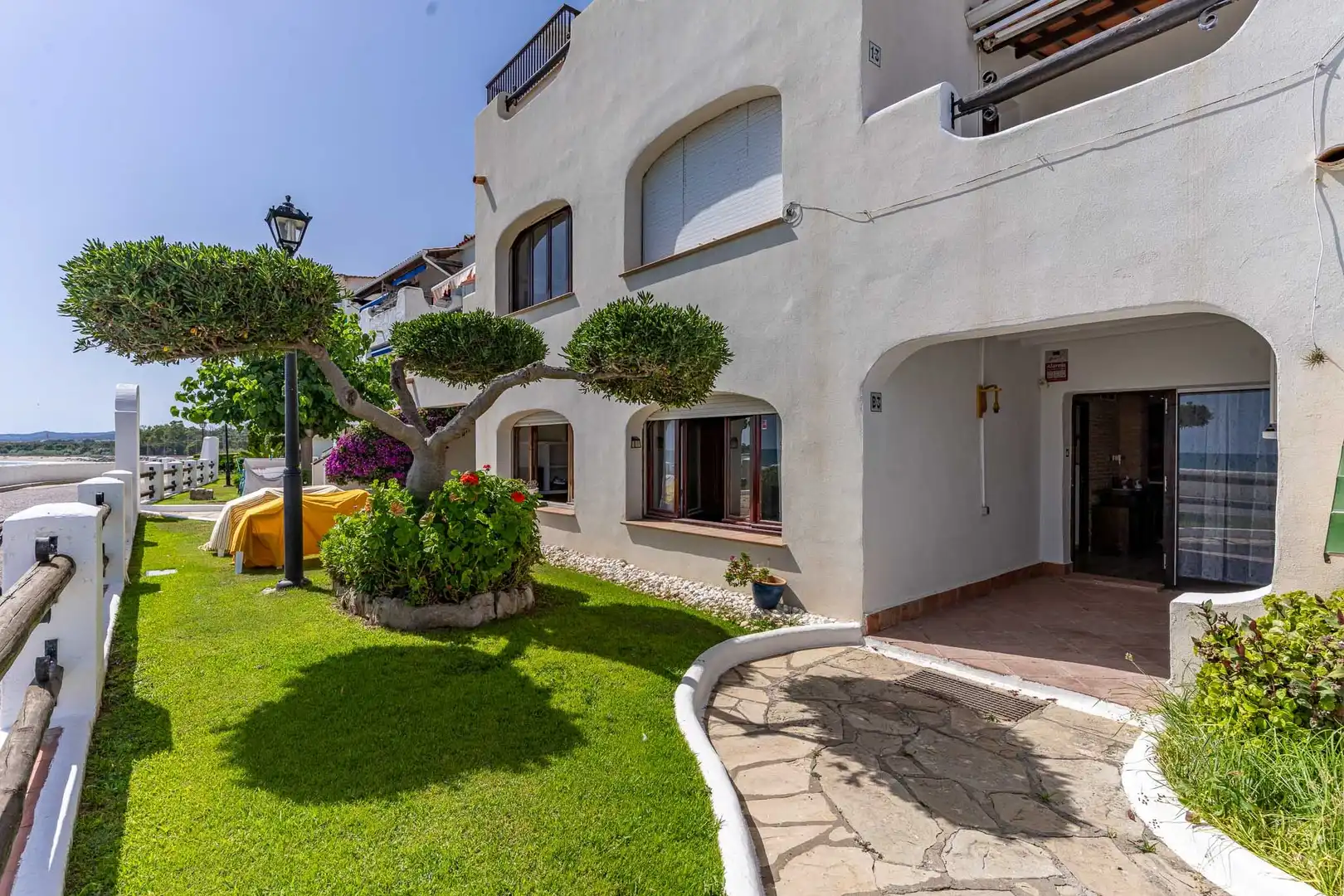 Flat for sale in CL LETRA M SANTA LLUCIA Es: Pl: Pt: VILANOVA I L, L'Aragai