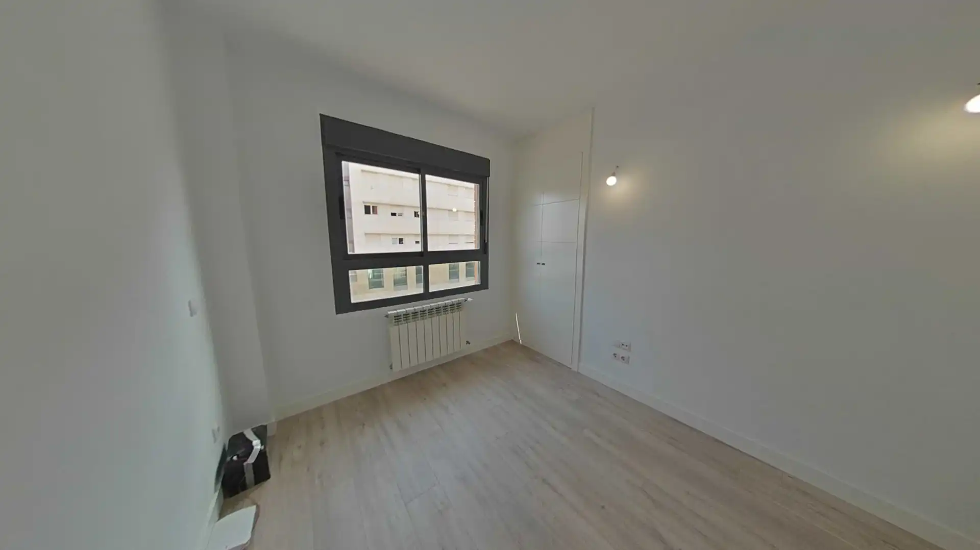 Bedroom of Flat for sale in Madrid  with Air Conditioner, Heating and Parquet flooring
