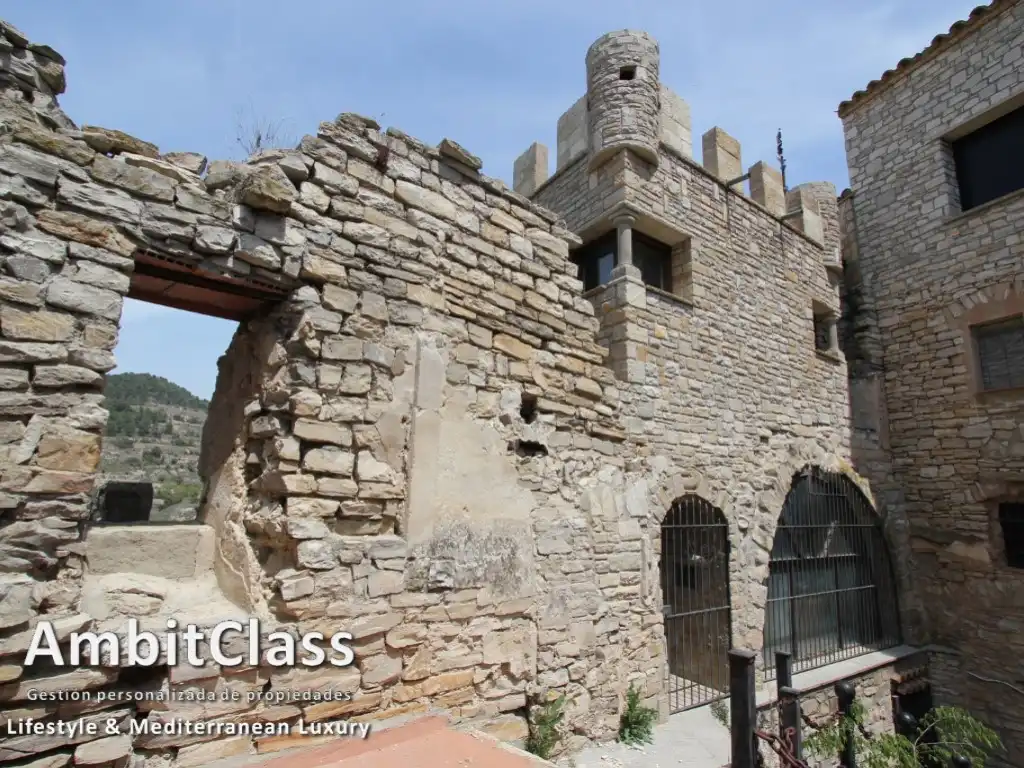 Vista exterior de Casa o xalet en venda en Vallfogona de Riucorb amb Calefacció, Jardí privat i Terrassa