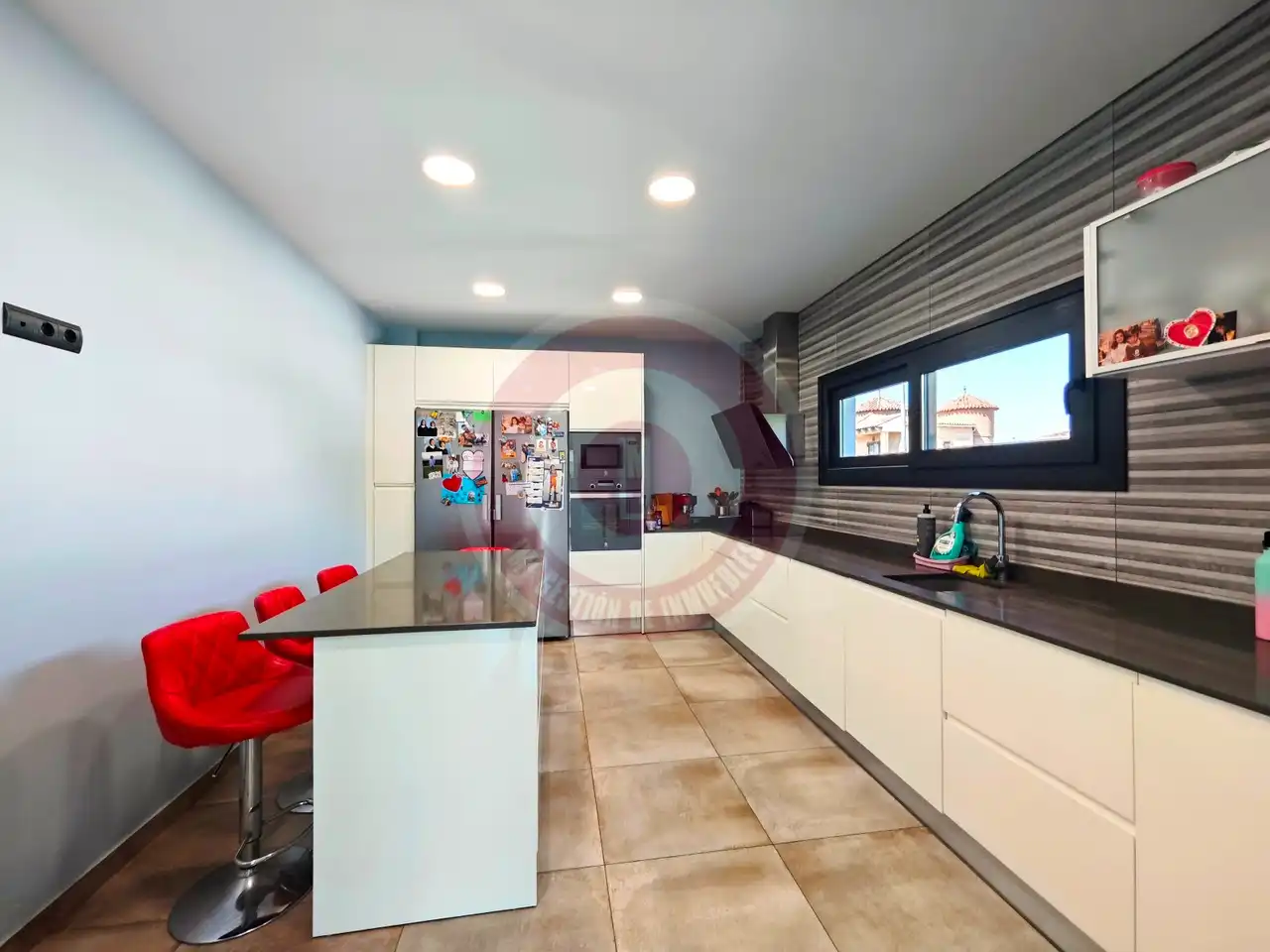 Cocina de Casa o chalet en venta en Vélez-Málaga con Aire acondicionado, Jardín privado y Terraza