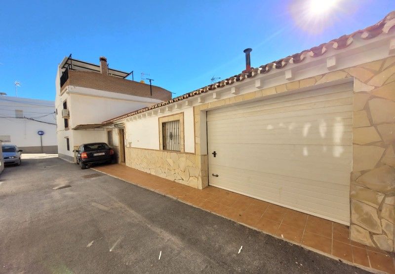 Vista exterior de Casa o xalet en venda en Málaga Capital amb Aire condicionat, Calefacció i Parquet