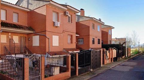 Foto 2 de Casa adosada en venta en Quismondo, Toledo