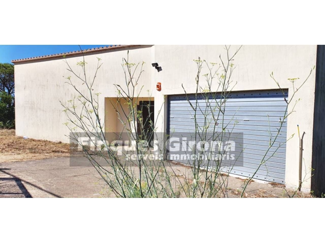 Exterior view of Single-family semi-detached for sale in Bescanó  with Private garden and Terrace