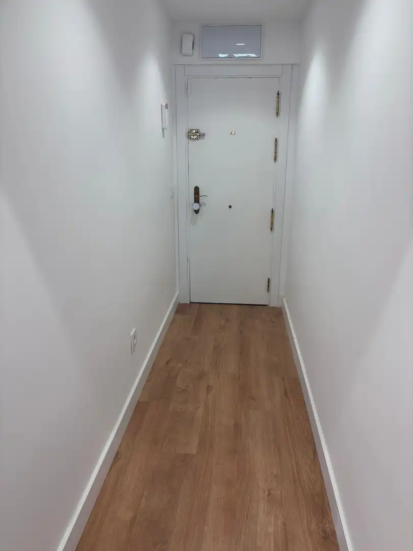 Wohnung zum Verkauf in Móstoles mit Klimaanlage, Heizung und Terrasse