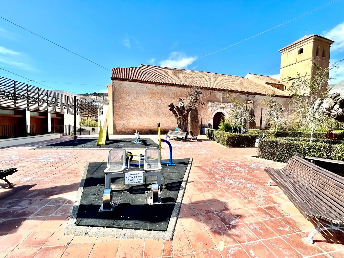 Vista exterior de Casa adosada en venta en Paterna del Río con Calefacción, Terraza y Trastero