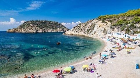 Foto 2 de Residencial en venta en Partides comunes - Adsubia, Jávea / Xàbia