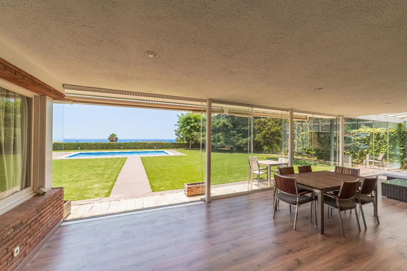 Terrassa de Casa o xalet en venda en Sant Vicenç de Montalt amb Aire condicionat, Calefacció i Jardí privat